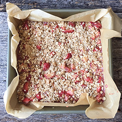 Strawberry Rhubarb Bars