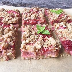 Strawberry Rhubarb Bars