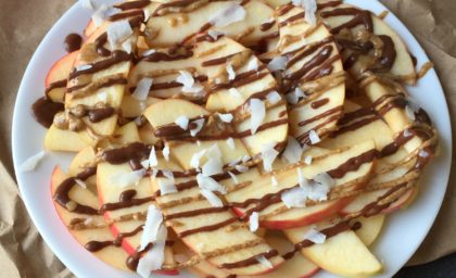 Healthy Chocolate Caramel Apple Nachos